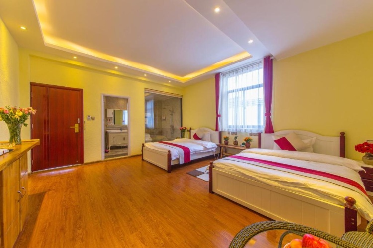 Standard Quadruple room