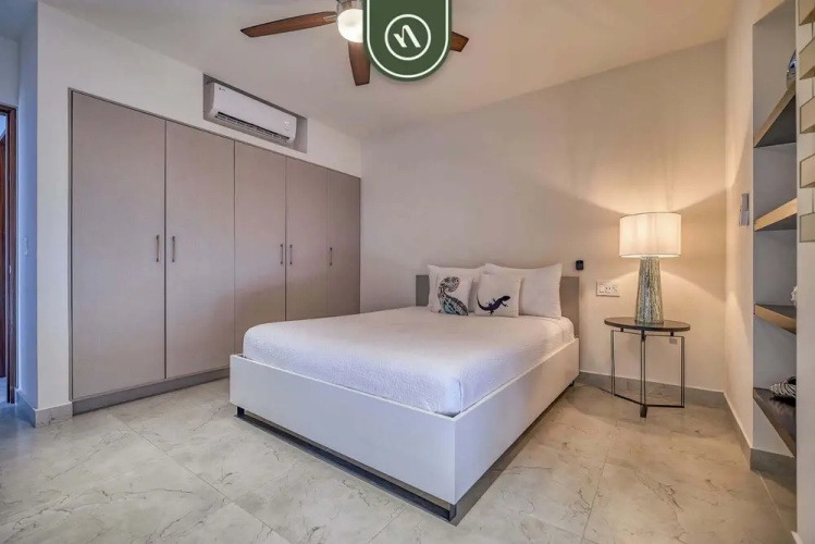 Centric 2BR Condo- Balcony - Rooftop Pool