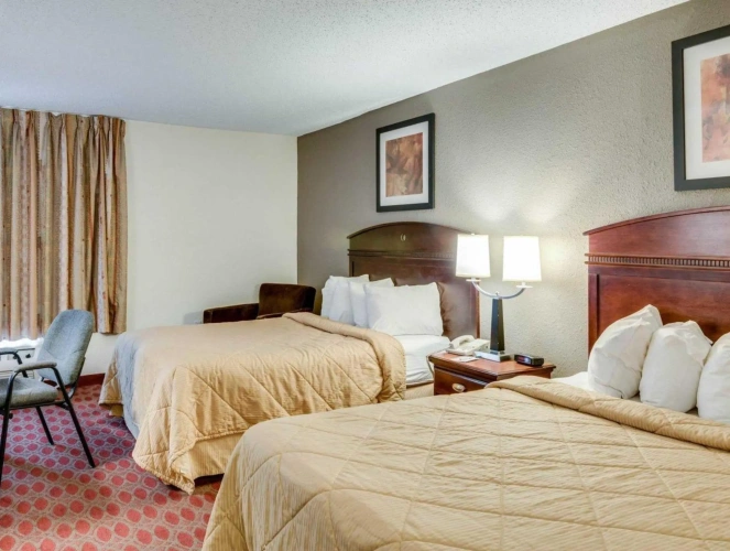 Standard Quadruple room