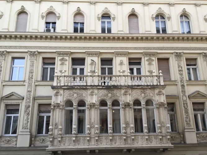 Standard Quadruple Apartment with city view