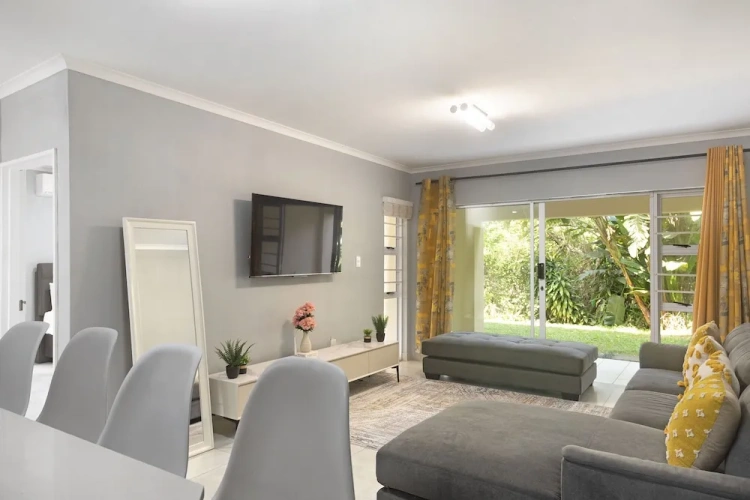 3 Bedrooms Apartment with balcony