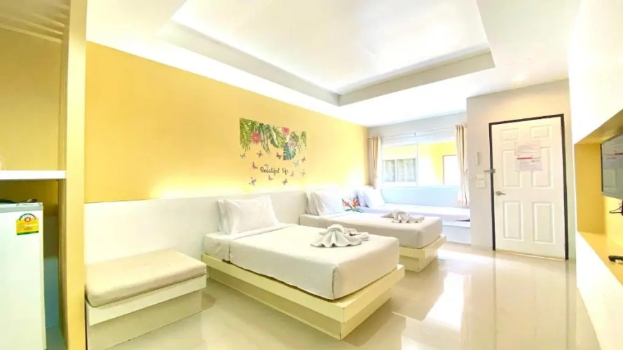 Deluxe Twin room