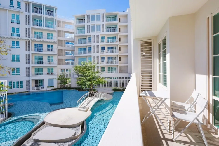 1 Bedroom Apartment