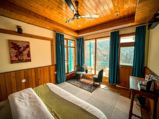 Deluxe Double room