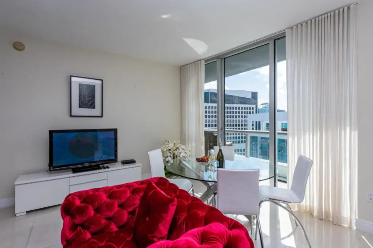 485 BRICKELL AVENUE - ICON Residence