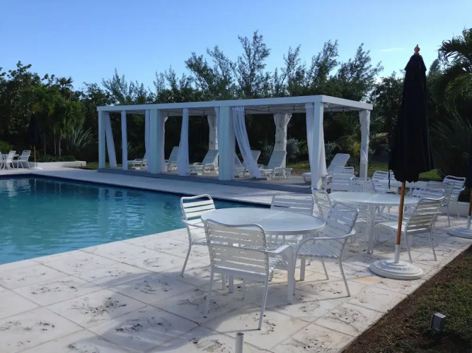 Oceanfront Escape: New Luxury Home