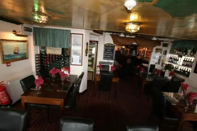 Navigator Hotel