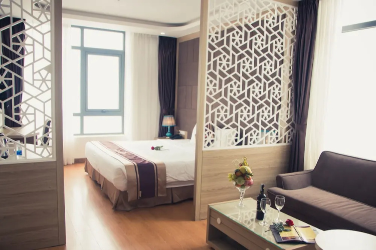 Royal Huy Tam Dao