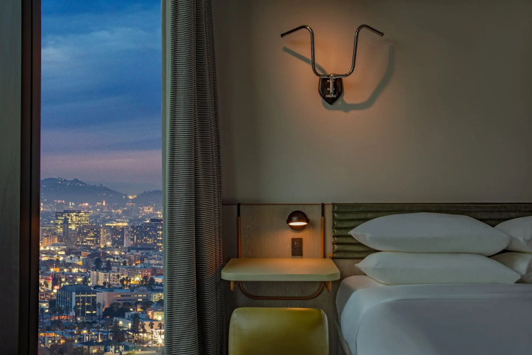 Moxy Downtown Los Angeles