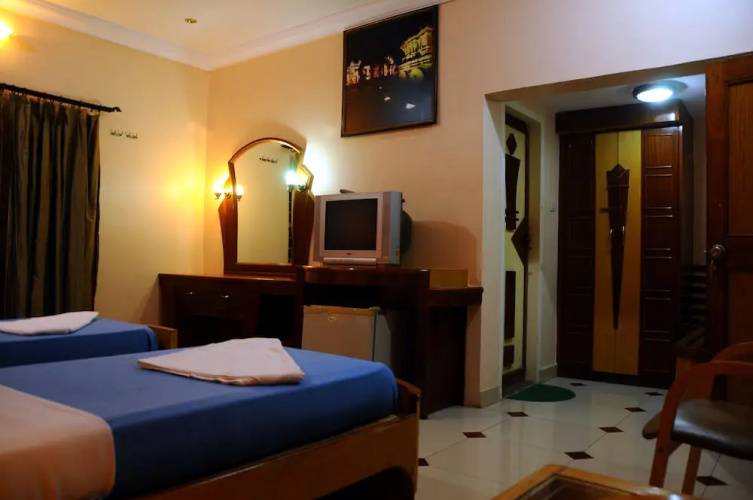 Hotel Mayura Bhuvaneshwari