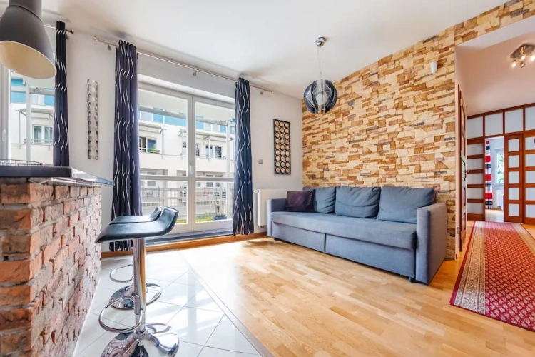 Apartment with balcony