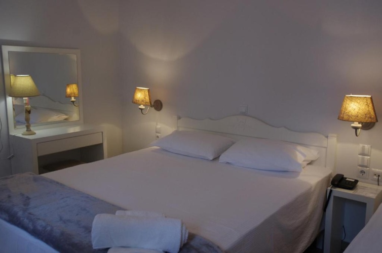 Standard Double room with view