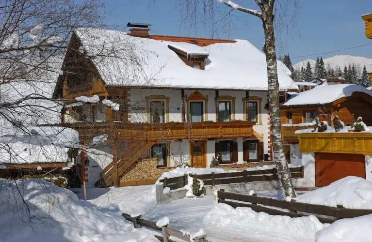 Apartment in Seefeld Near Ski Lift