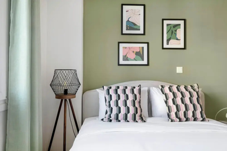 Dew 1-Bedroom Apartment in Athens
