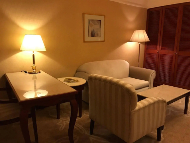 Kingwing Hotel
