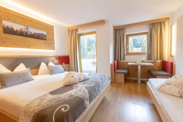 Triple room