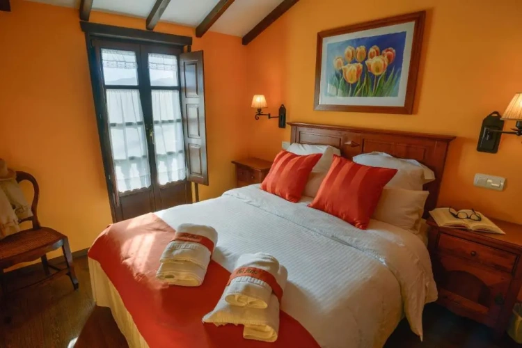 Double Cottage