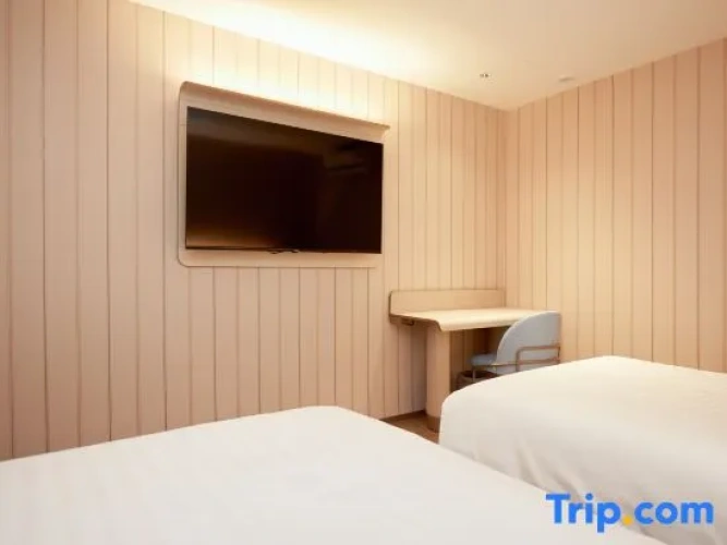 2 Bedrooms Suite