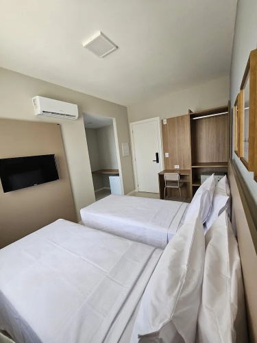 Aero Hotel
