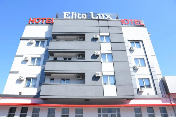 Uni Elita Lux