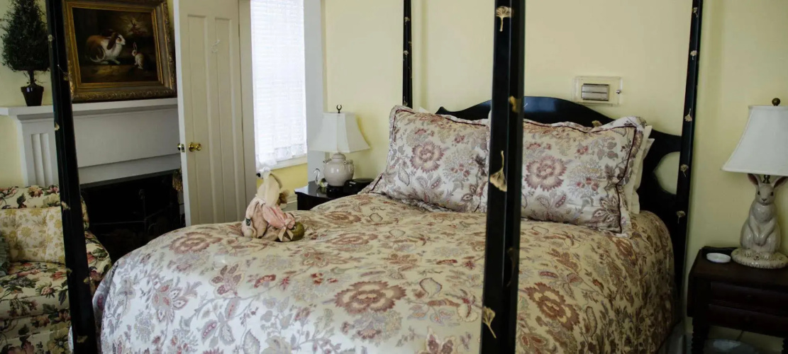 Bourbon Manor B&B