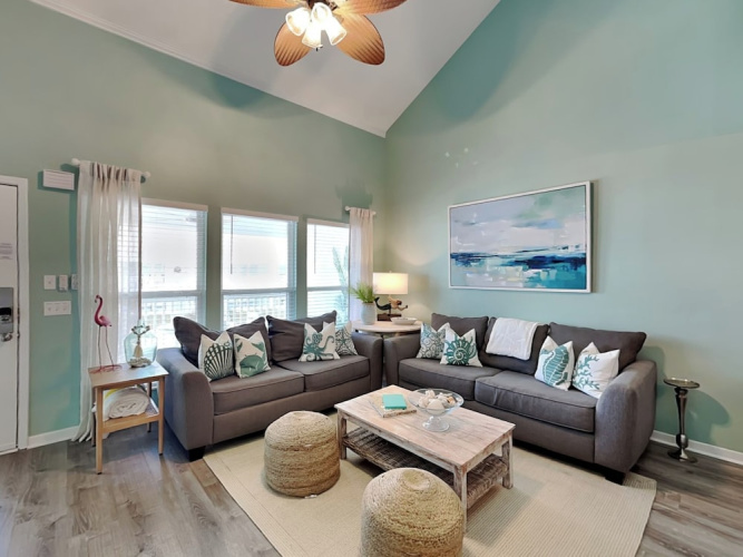 Southwind I Condo #K8 - Front Beach Flair - Panama City Beach, FL
