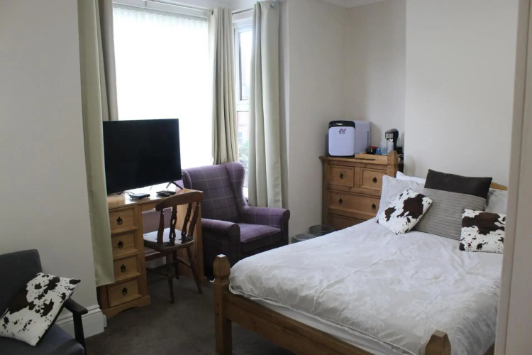 Oakwell Guest House