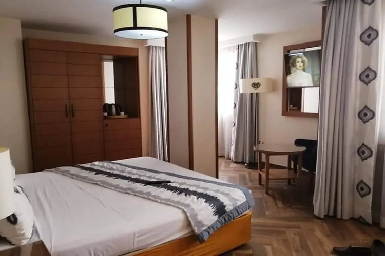 Nova Hotel