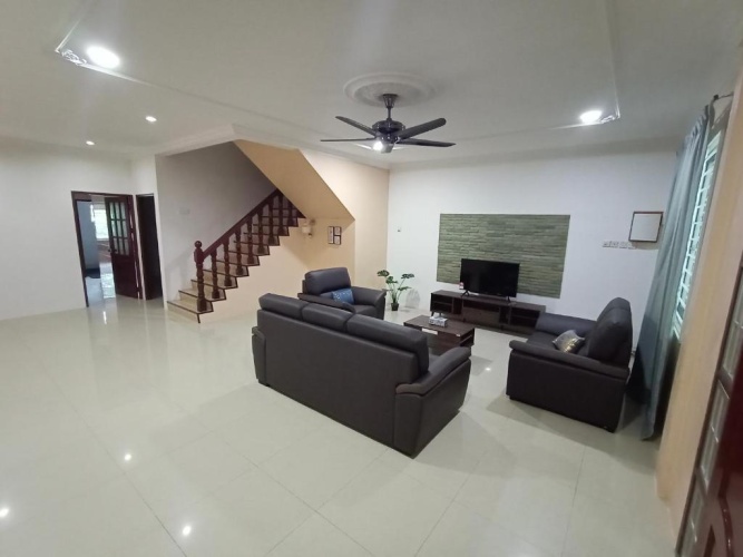 4 Bedrooms Cottage