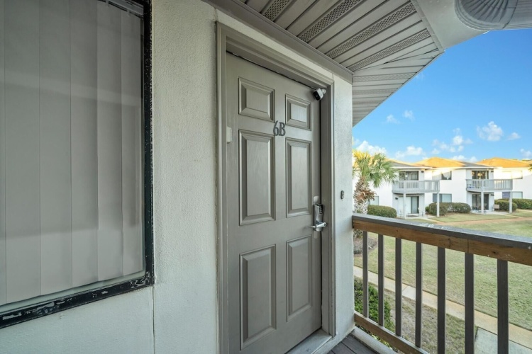 Crystal Village II, Unit 6B