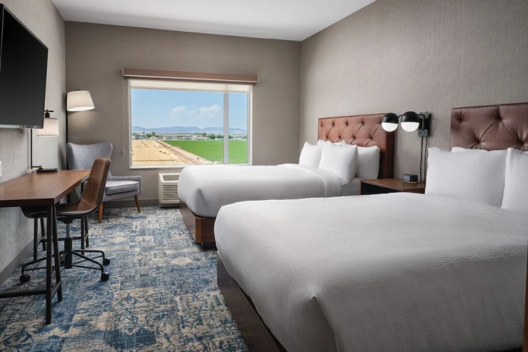 Quadruple Suite