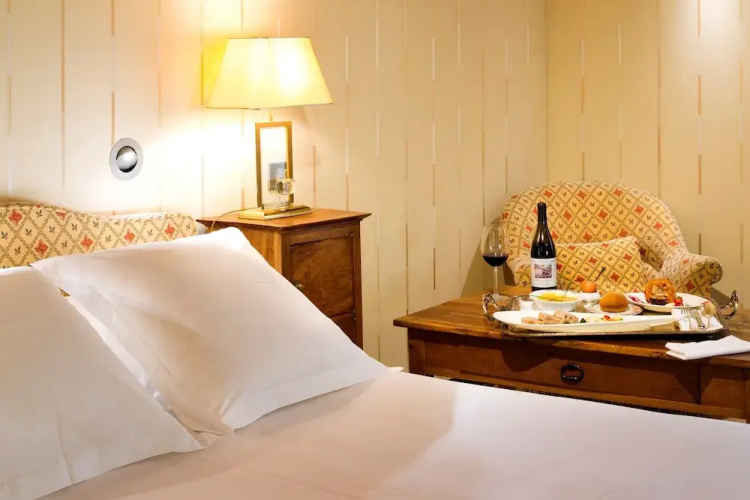 Logis Hotel De La Poste