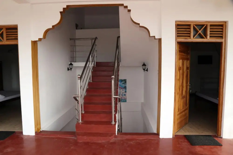 Nilveli star view hotel Over view