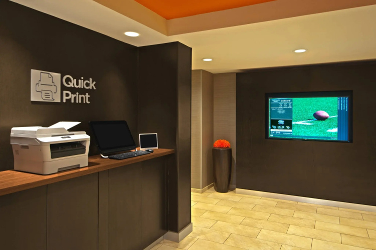 Courtyard By Marriott Bentonville