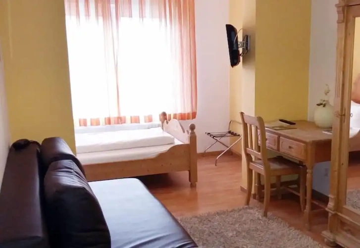 Standard Single room