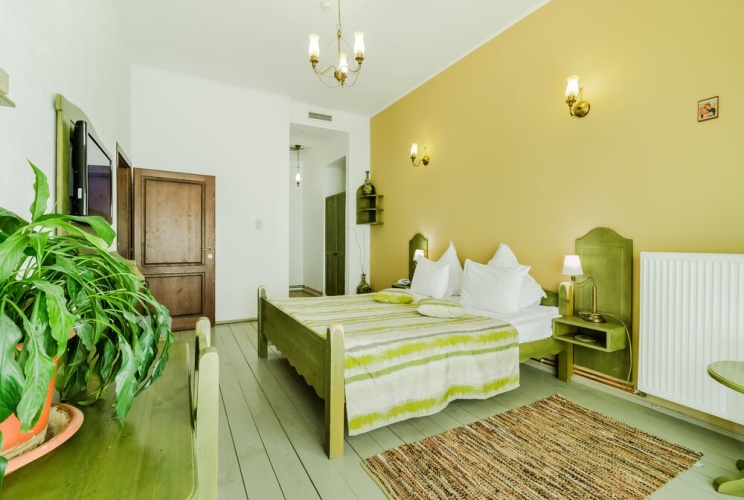 Comfort Double room with balcony and with mountain view