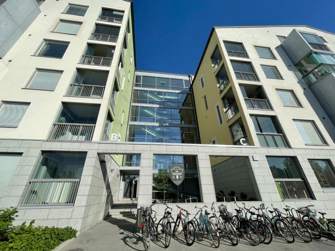 The Seaside Apartment