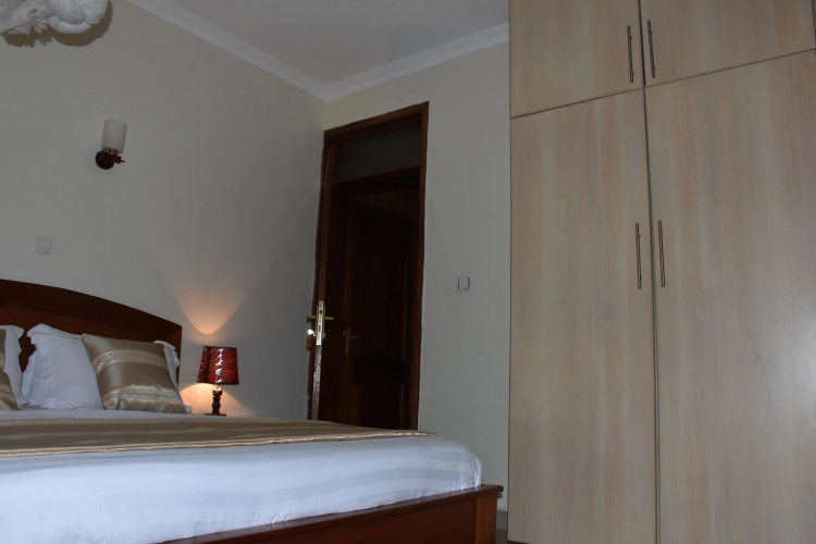 Havila Apartment