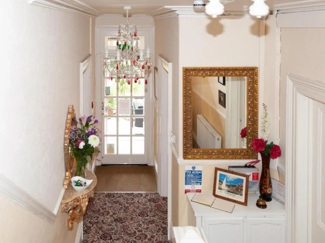The Ravenswood B&B