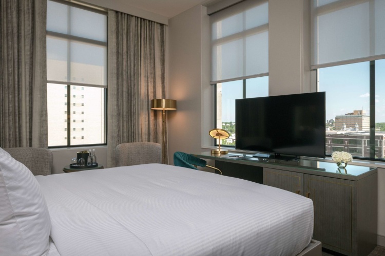 Tulsa Club Hotel, Curio Collection by Hilton photo 8