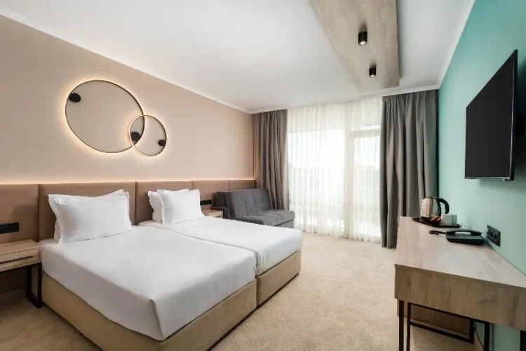 Standard Double room with balcony and with city view