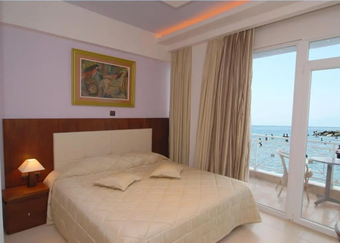 Standard Double room with sea view