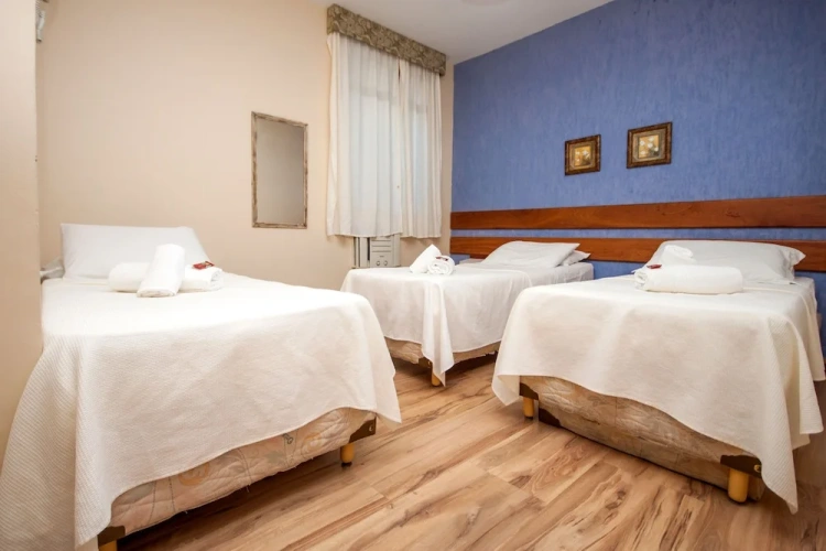 Classic Triple room