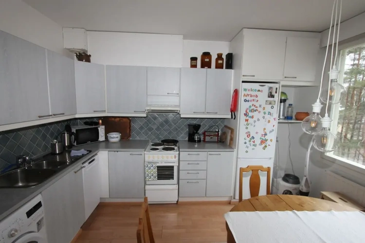 Apartment with balcony and with park view