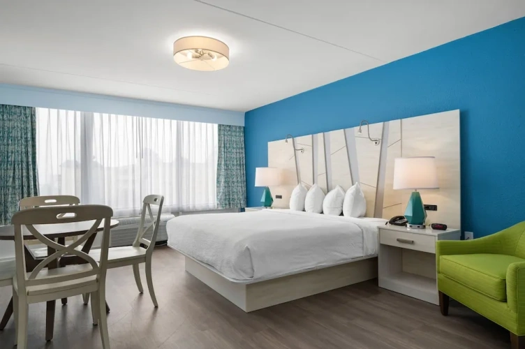Double Suite