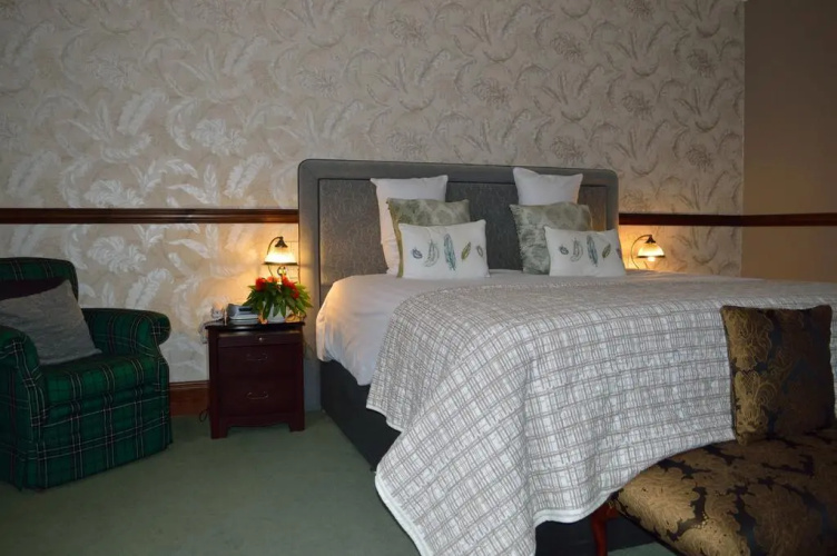 Craigdarroch Hotel