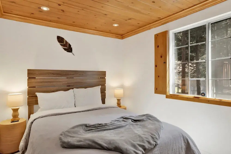 Green Canoe Cabin #2293