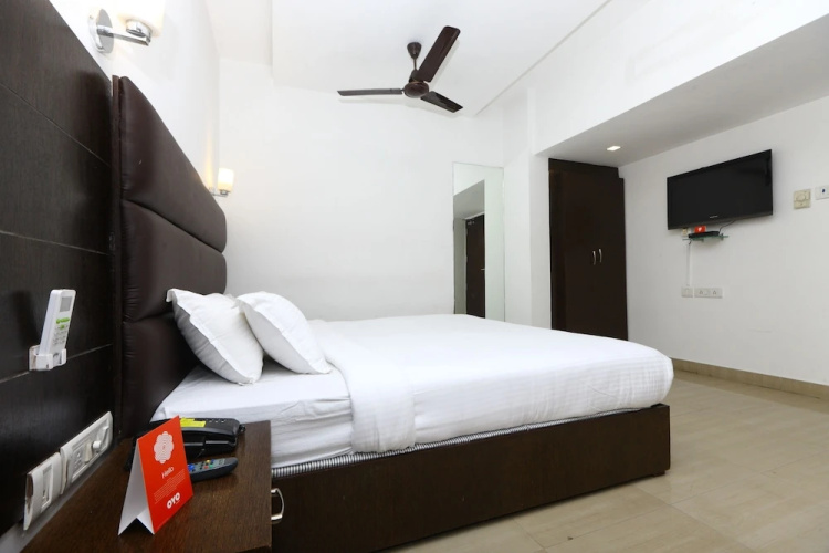 OYO Flagship 321 T Nagar Pondy Bazaar