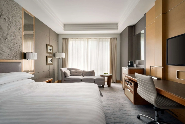Double Club room