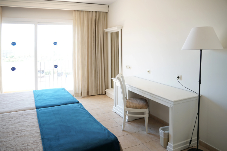 Ohtels Cabogata